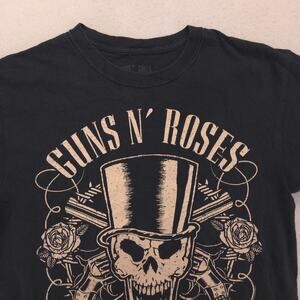 Guns N Roses Short Sleeve Graphic Band T Shirt Adult Mens Size Small S Black